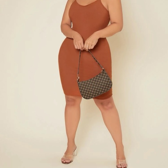 Plus Rin nit bodycon - Picture 3 of 3